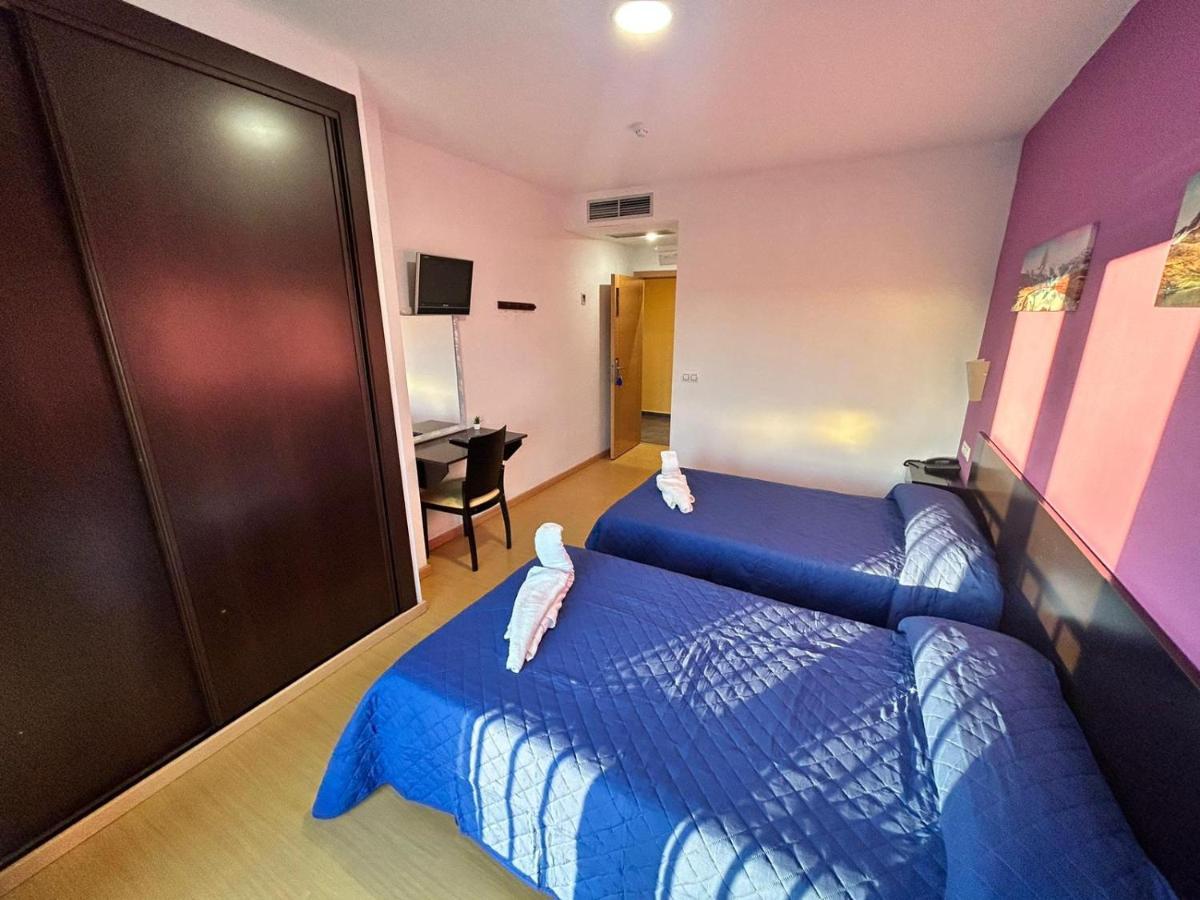 Hostal Restaurante Aqua Ourense Ngoại thất bức ảnh