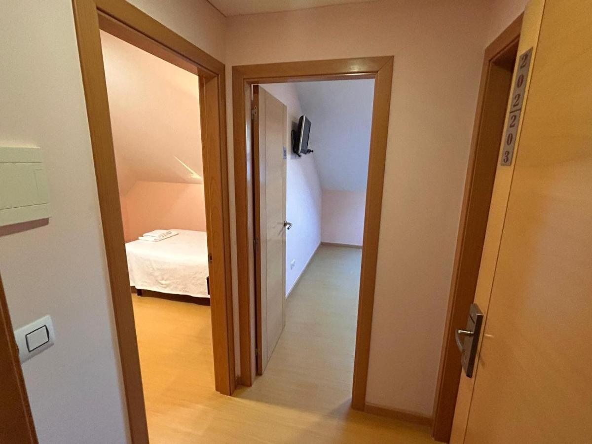 Hostal Restaurante Aqua Ourense Ngoại thất bức ảnh