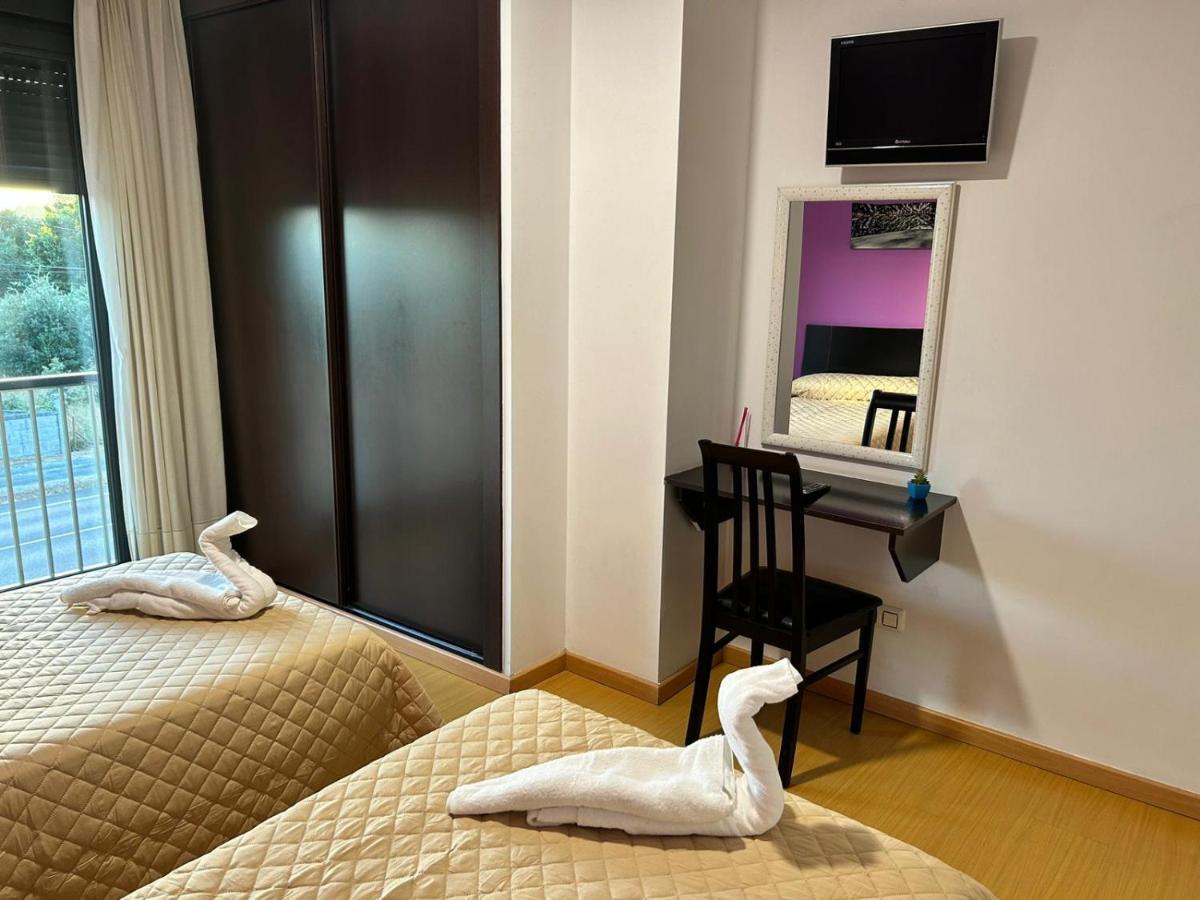 Hostal Restaurante Aqua Ourense Ngoại thất bức ảnh